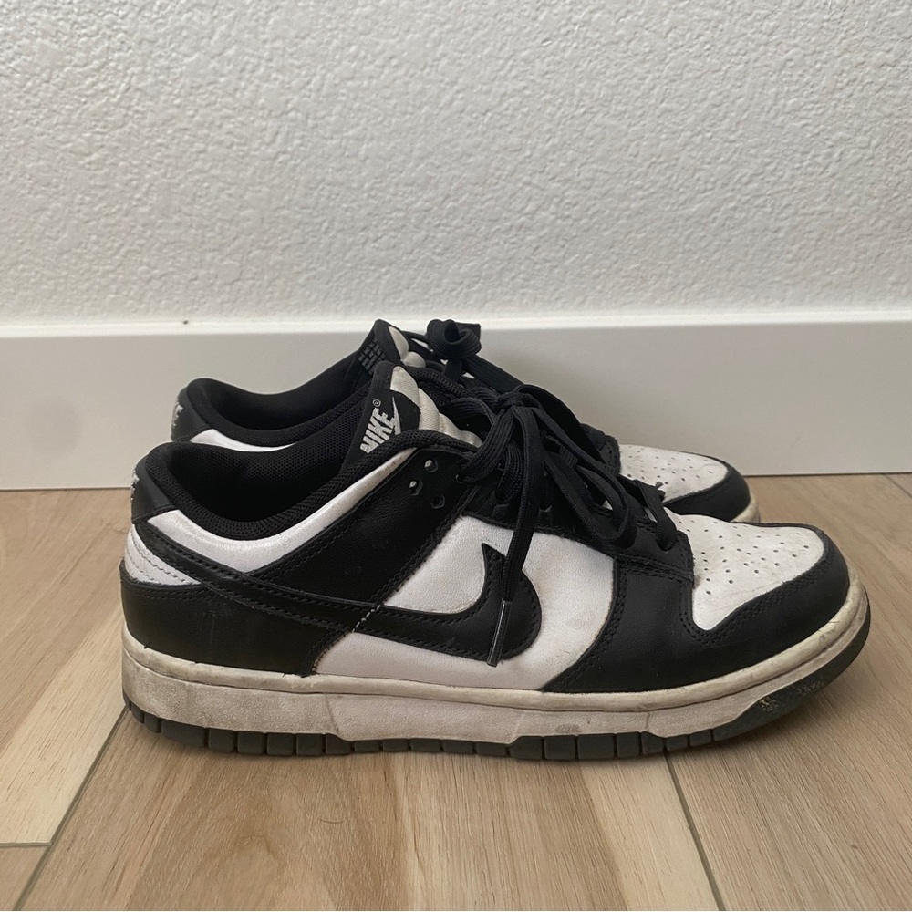 Nike Panda Dunks size Men’s 6